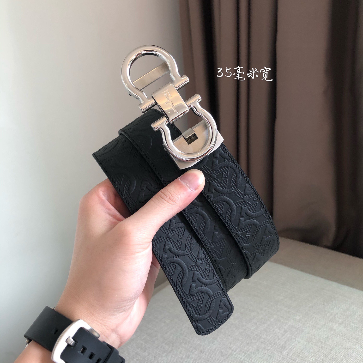 Thắt lưng nam Salvatore Ferragamo siêu cấp TLSC1555 z2263139347558 b777900ce7d220b8154486a85efb3839 510x510 - Thắt lưng nam Salvatore Ferragamo siêu cấp TLSC1555