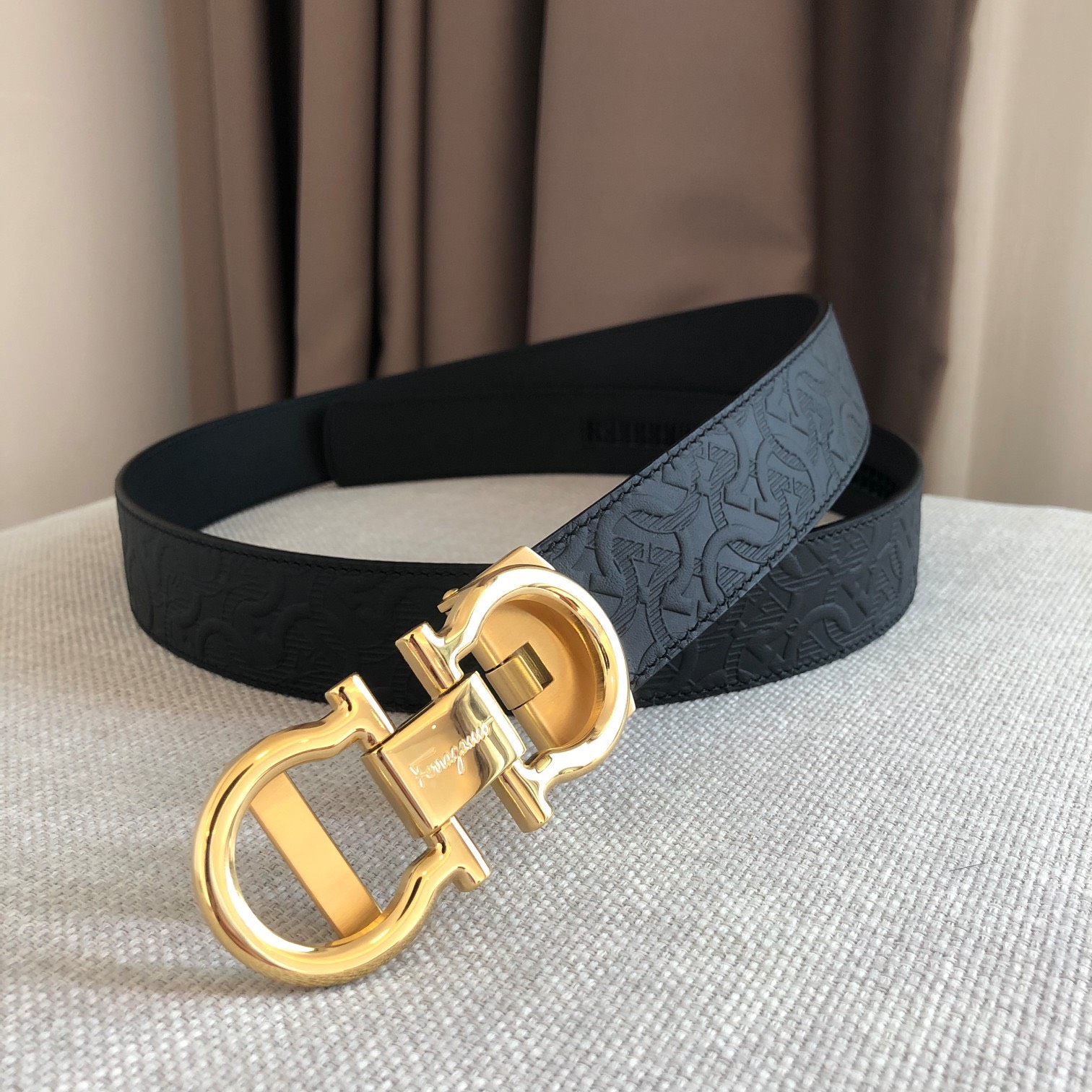Thắt lưng nam Salvatore Ferragamo siêu cấp TLSC1555 z2263139362284 00d7b67738119a8fadb0ead4b08fdc8d 510x510 - Thắt lưng nam Salvatore Ferragamo siêu cấp TLSC1555