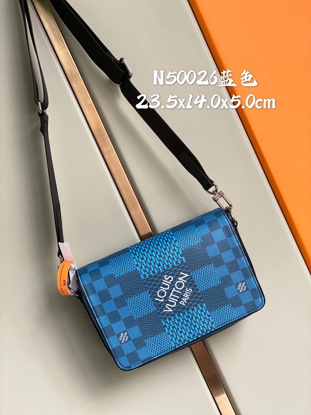 Túi xách nam Louis Vuitton siêu cấp TXSC1571 z2279950168736 d337e9a35ff3cc16fb62ca6eabc3d05d 510x680 - Túi xách nam Louis Vuitton siêu cấp TXSC1571