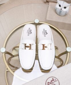 Giày nam Hermes siêu cấp GNSC1576 z2286218165560 4b08cc83bdbf5e8366cd68f2aa7fb737 247x296 - Giày nam Hermes siêu cấp GNSC1576