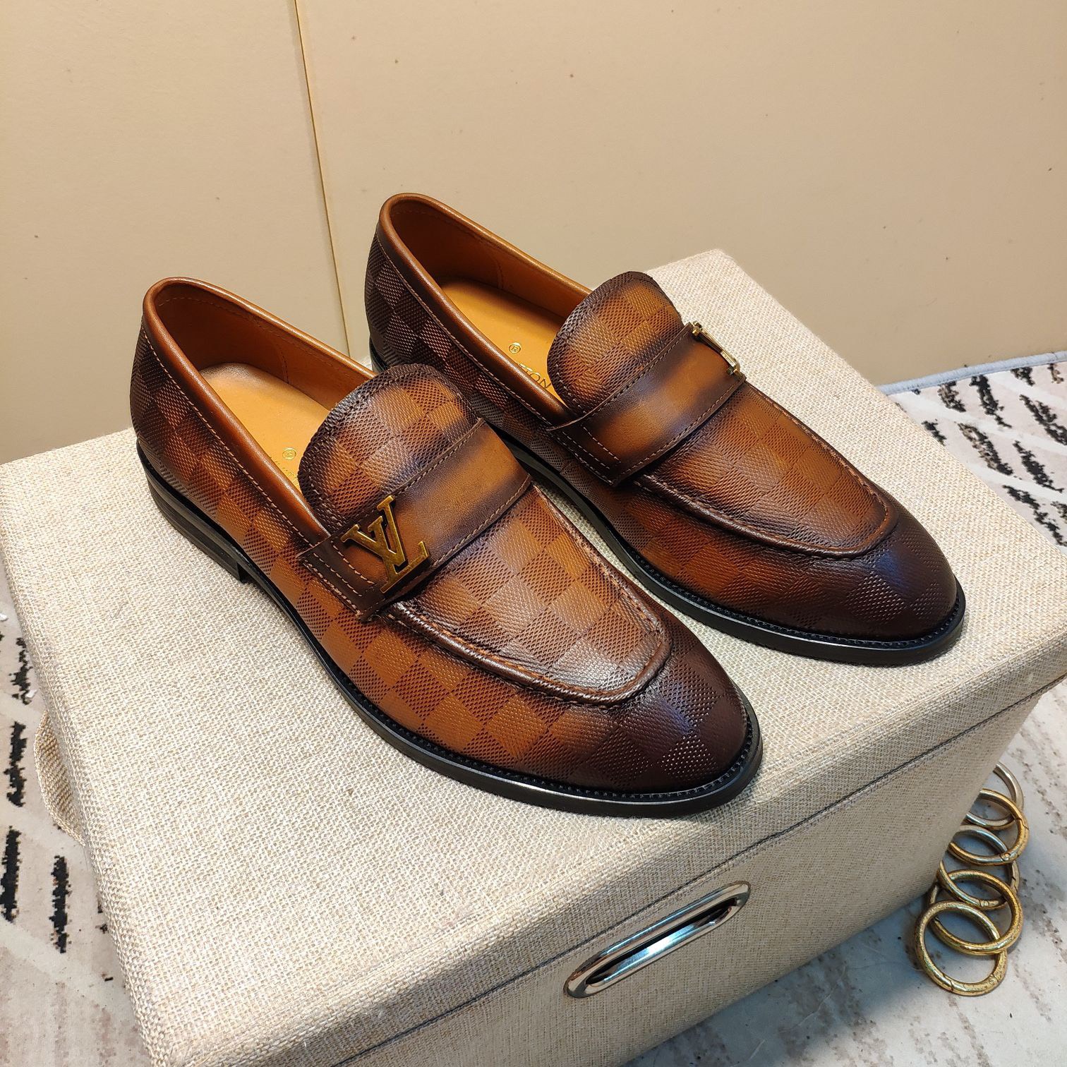 Giày nam Louis Vuitton siêu cấp GNSC1613 z2369201150528 a0fb8715c16b6208cf2b3f31a1dead1b 510x510 - Giày nam Louis Vuitton siêu cấp GNSC1613
