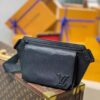 Túi xách nam Louis Vuitton siêu cấp TXSC1650 z2411958683146 0788284f190a01d00427a0c9c6c2bf06 100x100 - Túi xách nam Louis Vuitton siêu cấp TXSC1650