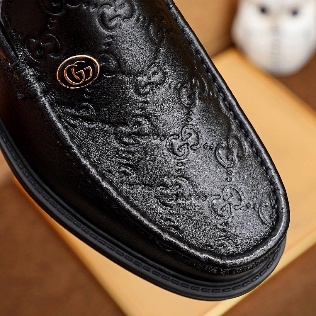Giày nam Gucci siêu cấp GNSC1656 z2422556738678 356d3a2aba4eb9b6f4cdc2148f5c5388 510x510 - Giày nam Gucci siêu cấp GNSC1656