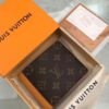 z2429498947159 93c9d29eb2aada185412f10d5dfb18ca 100x100 - Ví nam Louis Vuitton siêu cấp VNSC1669