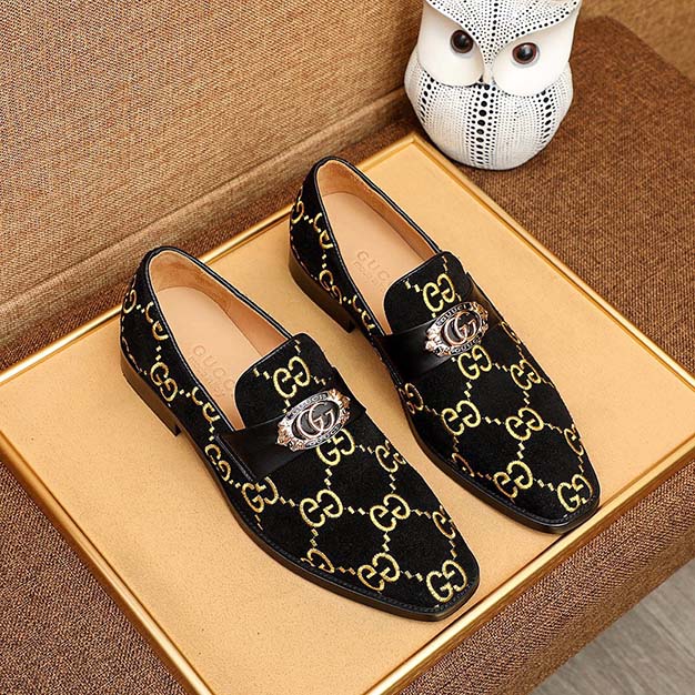 giay Gucci - Top 10 mẫu gi&agrave;y nam đẹp nhất hiện nay m&agrave; bạn n&ecirc;n sở hữu