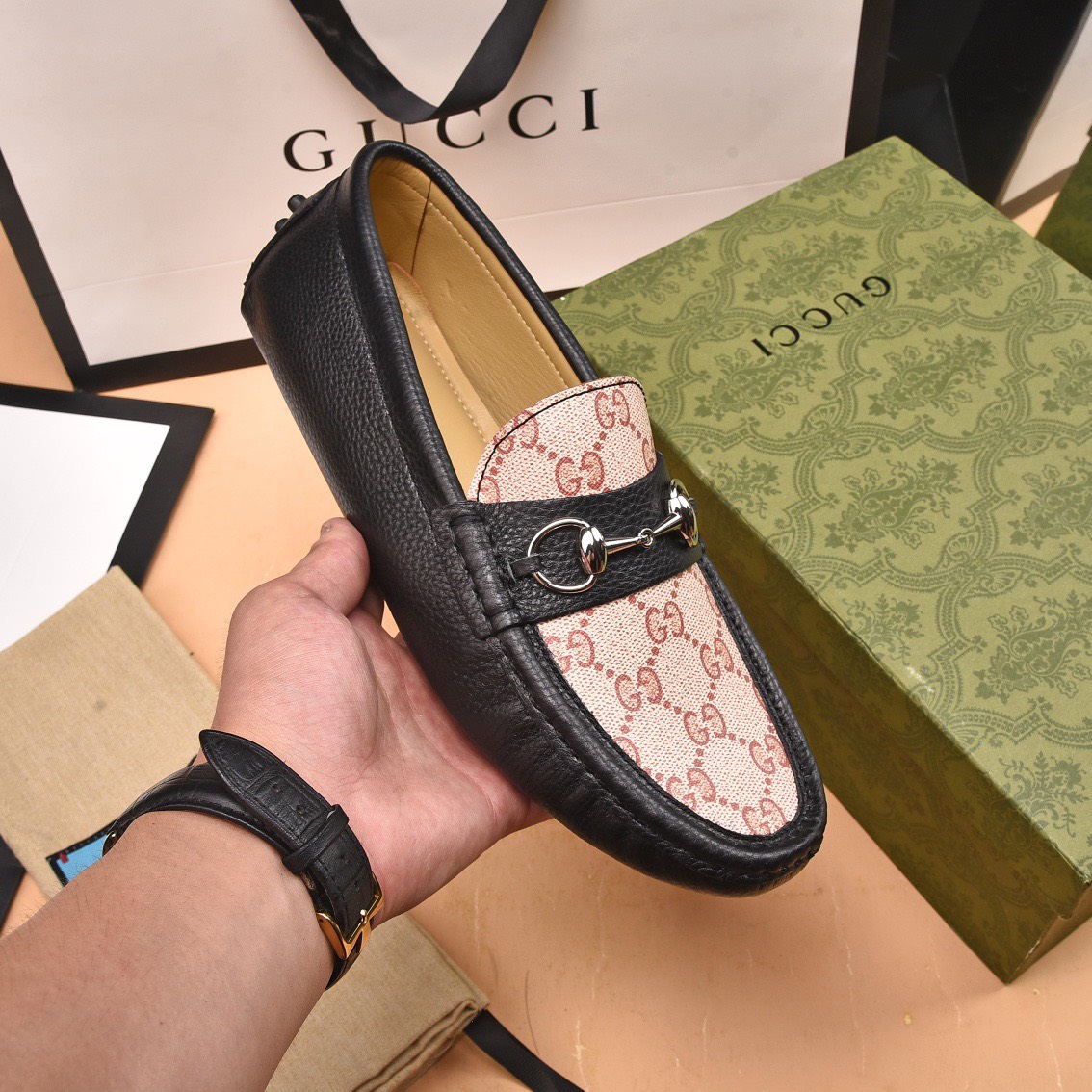 Giày nam Gucci siêu cấp GNSC1753 z2637709836553 78293a8cb6898565c10c3a5e7a0e24c2 510x510 - Giày nam Gucci siêu cấp GNSC1753