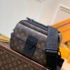 Túi xách nam Louis Vuitton siêu cấp TXSC1737 z2950385198305 cde09848a88ad600688cb505a17d5e3e 100x100 - Túi xách nam Louis Vuitton siêu cấp TXSC1737