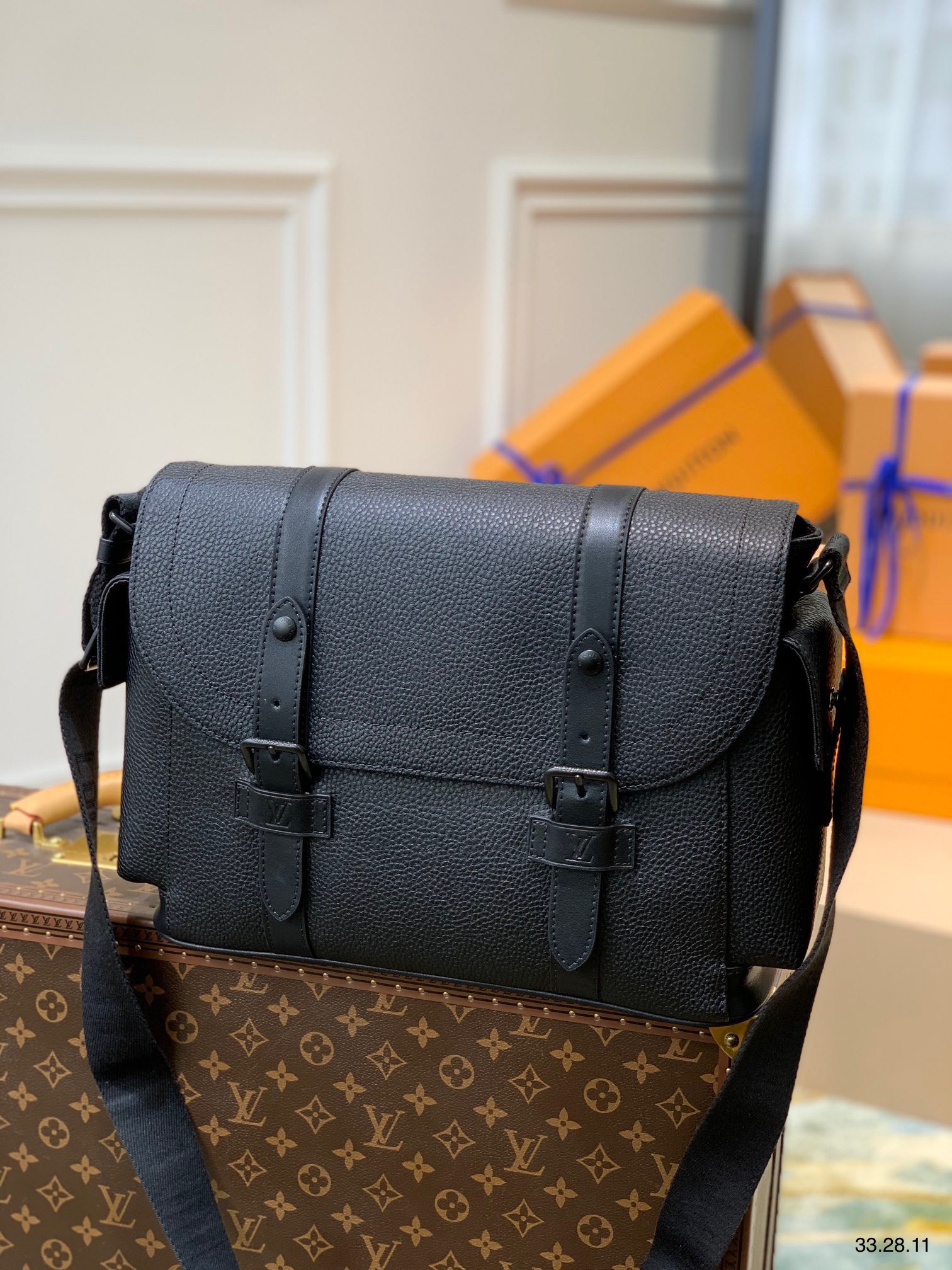 Túi xách nam Louis Vuitton siêu cấp TXSC1757 z2646886026263 0f8f91ec33bd0614e60e36eb676ff152 1 510x680 - Túi xách nam Louis Vuitton siêu cấp TXSC1757