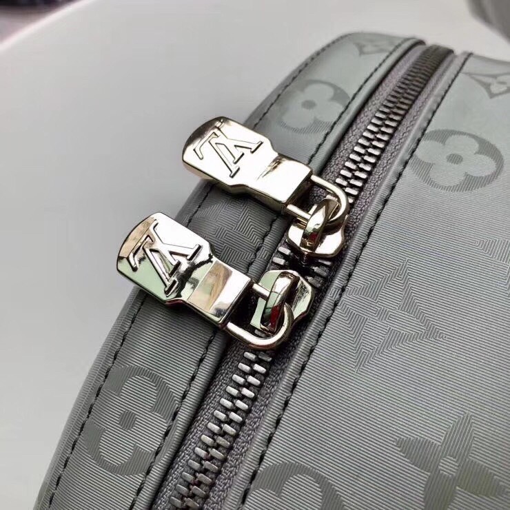 Túi xách nam Louis Vuitton siêu cấp TXSC1761 z2659934472129 9e60b025dc17e94de2ac25625c290daa 510x510 - Túi xách nam Louis Vuitton siêu cấp TXSC1761