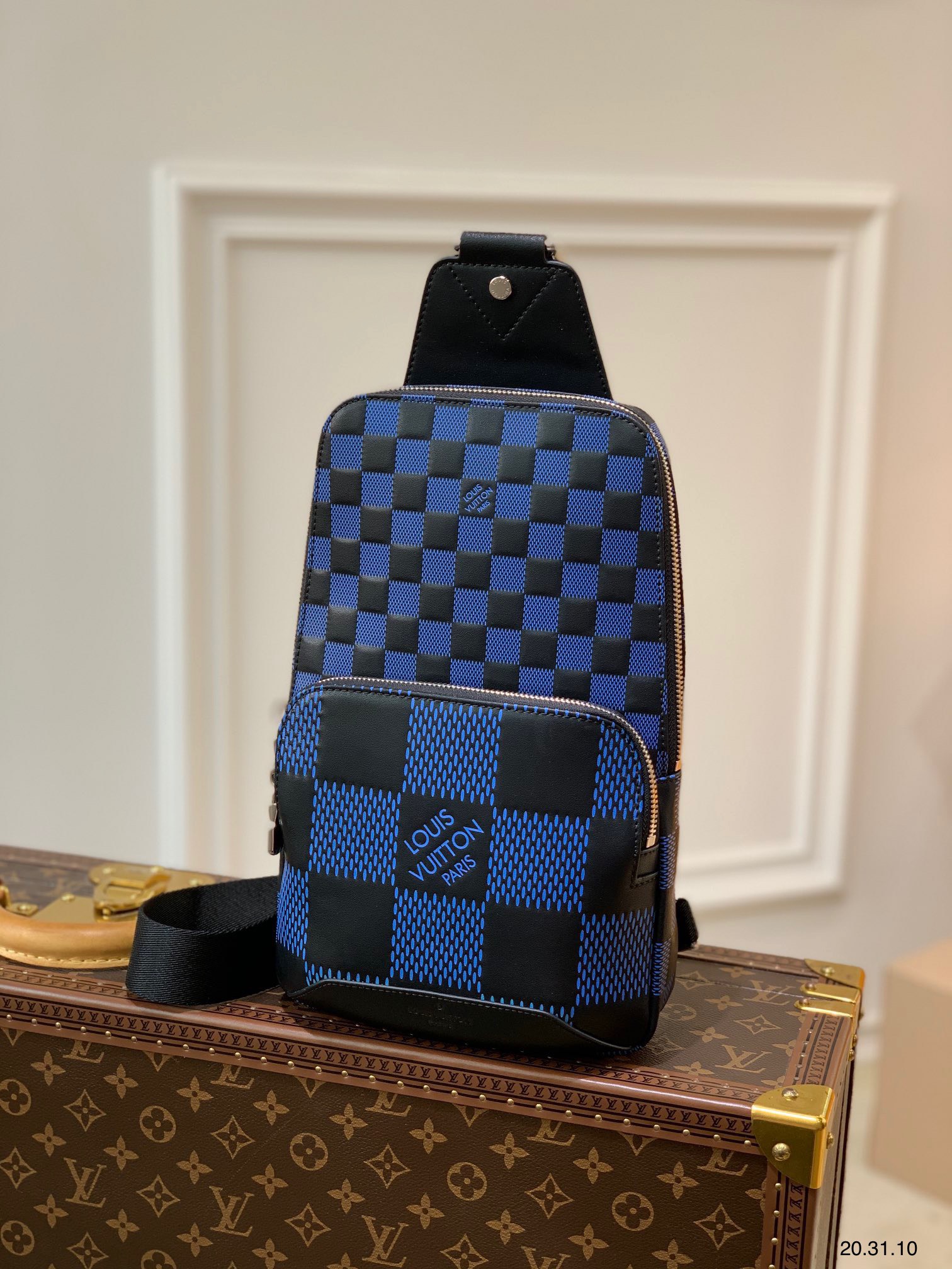 Túi xách nam Louis Vuitton siêu cấp TXSC1871 z2832589274992 d0acbcf7ab1c208144a025722ba0e55d 510x680 - Túi xách nam Louis Vuitton siêu cấp TXSC1871