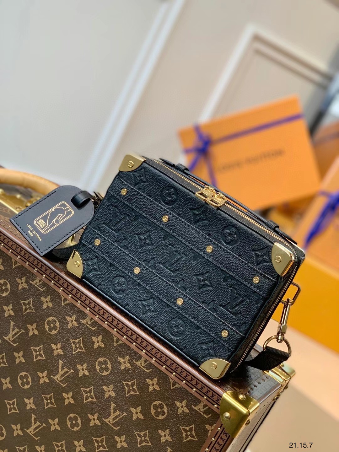 Túi xách nam Louis Vuitton siêu cấp TXSC1874 z2835092377942 b7a6a4f02116eeb874900dda734e79aa 510x680 - Túi xách nam Louis Vuitton siêu cấp TXSC1874