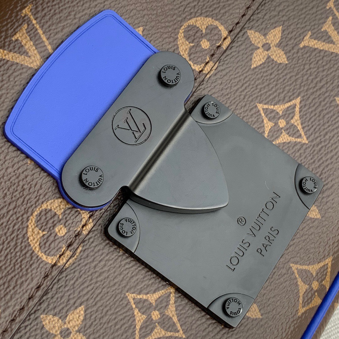 Túi xách nam Louis Vuitton siêu cấp TXSC1738B z2950385346587 761f93487a8a29cf105114b625f68e2b 510x510 - Túi xách nam Louis Vuitton siêu cấp TXSC1738B