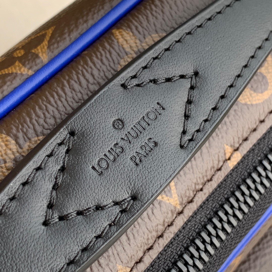 Túi xách nam Louis Vuitton siêu cấp TXSC1738B z2950385350057 3b400d786be5b9d14f9248c2f4f50578 510x510 - Túi xách nam Louis Vuitton siêu cấp TXSC1738B