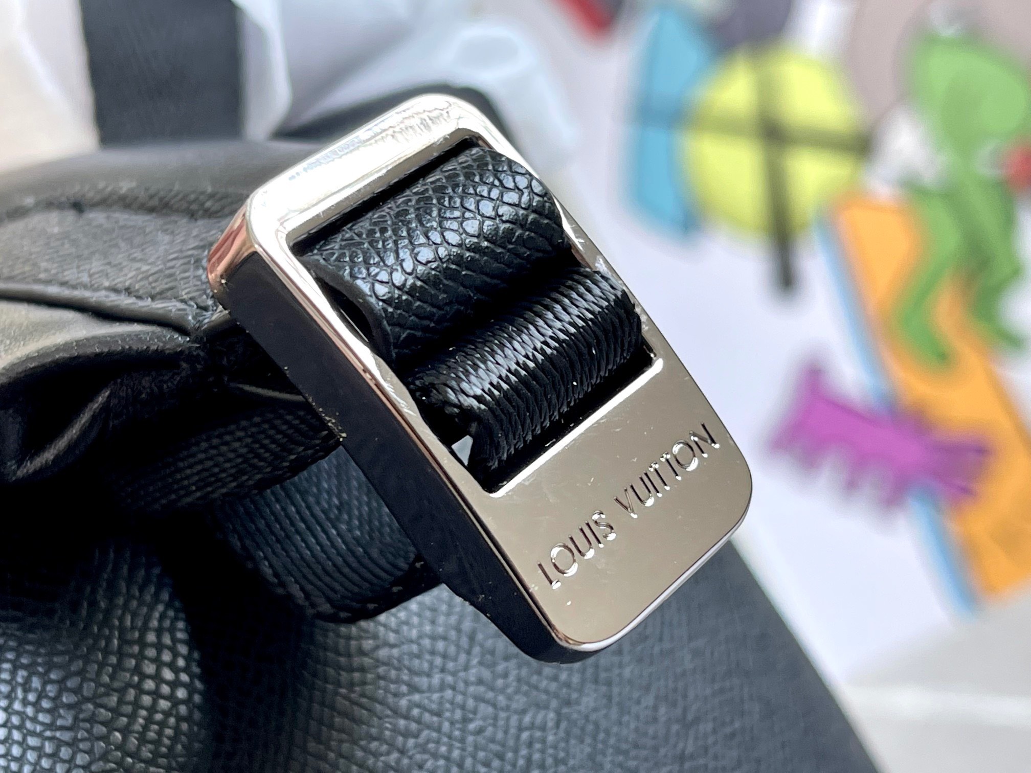 Túi xách nam Louis Vuitton Siêu Cấp TXNLV1972 z2962599011160 209f127345620921953902609937fa54 510x383 - Túi xách nam Louis Vuitton Siêu Cấp TXNLV1972