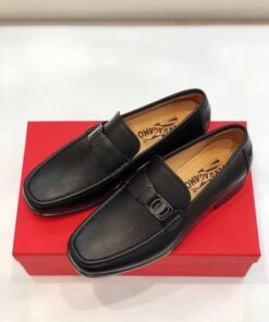 Giày nam Salvatore Ferragamo siêu cấp GNSC1986 z2968023224974 5bc2c024c1040333cdc874fdd023235f 247x296 - Giày nam Salvatore Ferragamo siêu cấp GNSC1986