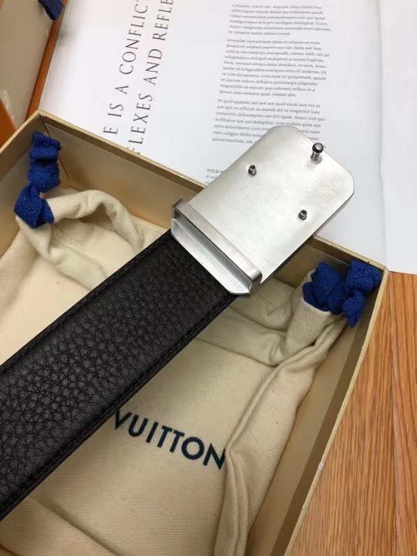 Thắt lưng nam Louis Vuitton siêu cấp TLSC2004 z2981797355059 98b050eec948037ad604796e7511c6b0 510x680 - Thắt lưng nam Louis Vuitton siêu cấp TLSC2004
