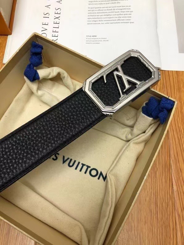 Thắt lưng nam Louis Vuitton siêu cấp TLSC2004 z2981797358475 9c71a1d73a8bcd24168fe6c49744ce56 510x680 - Thắt lưng nam Louis Vuitton siêu cấp TLSC2004