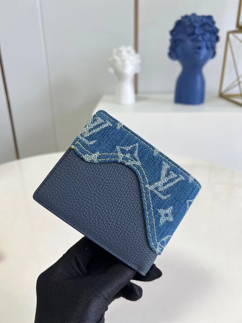 Ví nam Louis Vuitton siêu cấp VNSC2009 z2981847230055 e37426be57c06e2bbf09bf1dac9c6283 510x681 - Ví nam Louis Vuitton siêu cấp VNSC2009