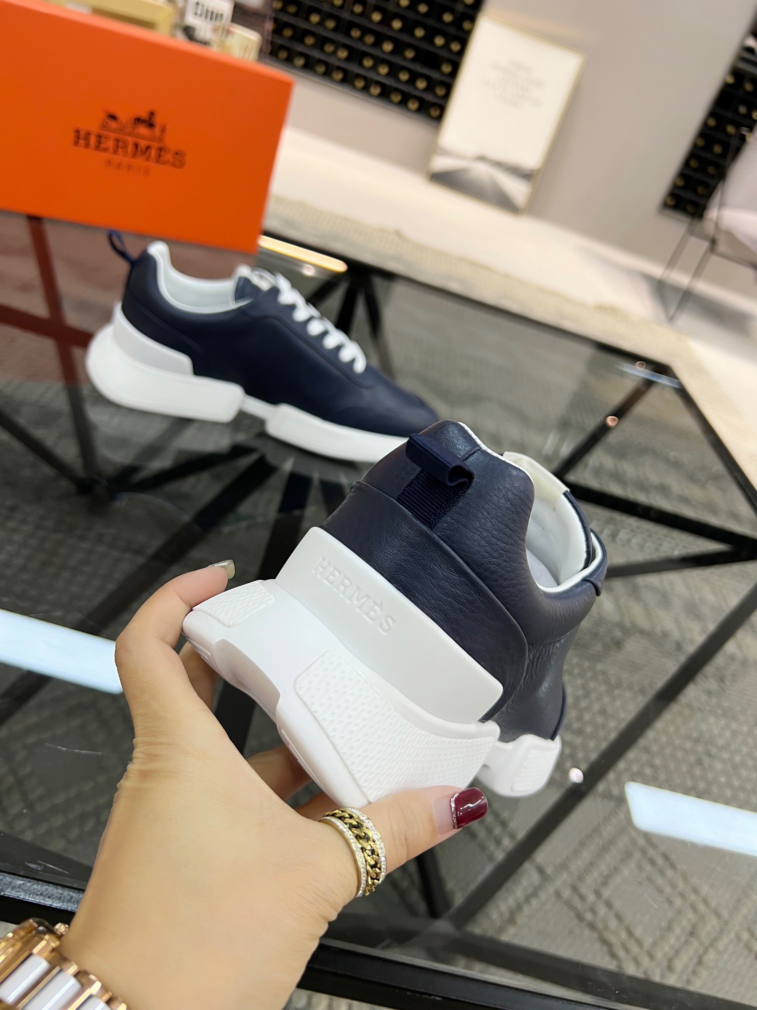 Giày Nam Hermes Siêu Cấp GNH2018 z2996244586440 e8ec4473303377dbe6af47be721bb696 510x680 - Giày Nam Hermes Siêu Cấp GNH2018