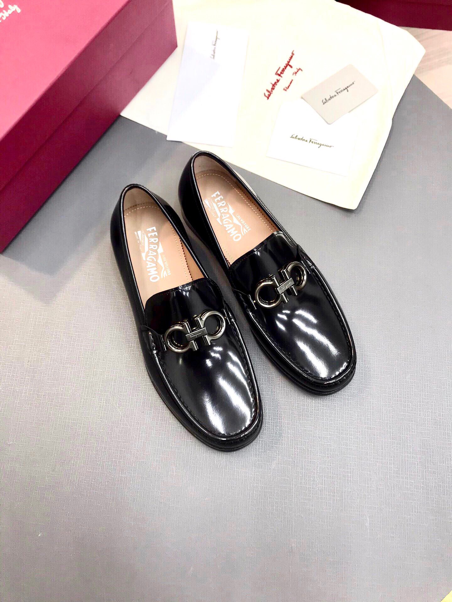 Giày nam Salvatore Ferragamo siêu cấp GNSC2037 z2999184507292 4c0c82aabbeab6f979d616393e0dd94a 510x680 - Giày nam Salvatore Ferragamo siêu cấp GNSC2037