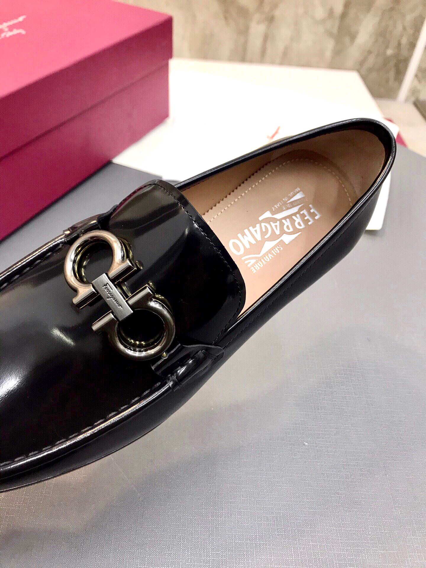 Giày nam Salvatore Ferragamo siêu cấp GNSC2037 z2999184626984 d79a07d4ac0ca4e60df42fae7051213c 510x680 - Giày nam Salvatore Ferragamo siêu cấp GNSC2037