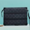 z3003667455497 6bf7f675a712f5aaaddcc5eb3e5bb02a 100x100 - Ví nam Gucci siêu cấp VNSC2010