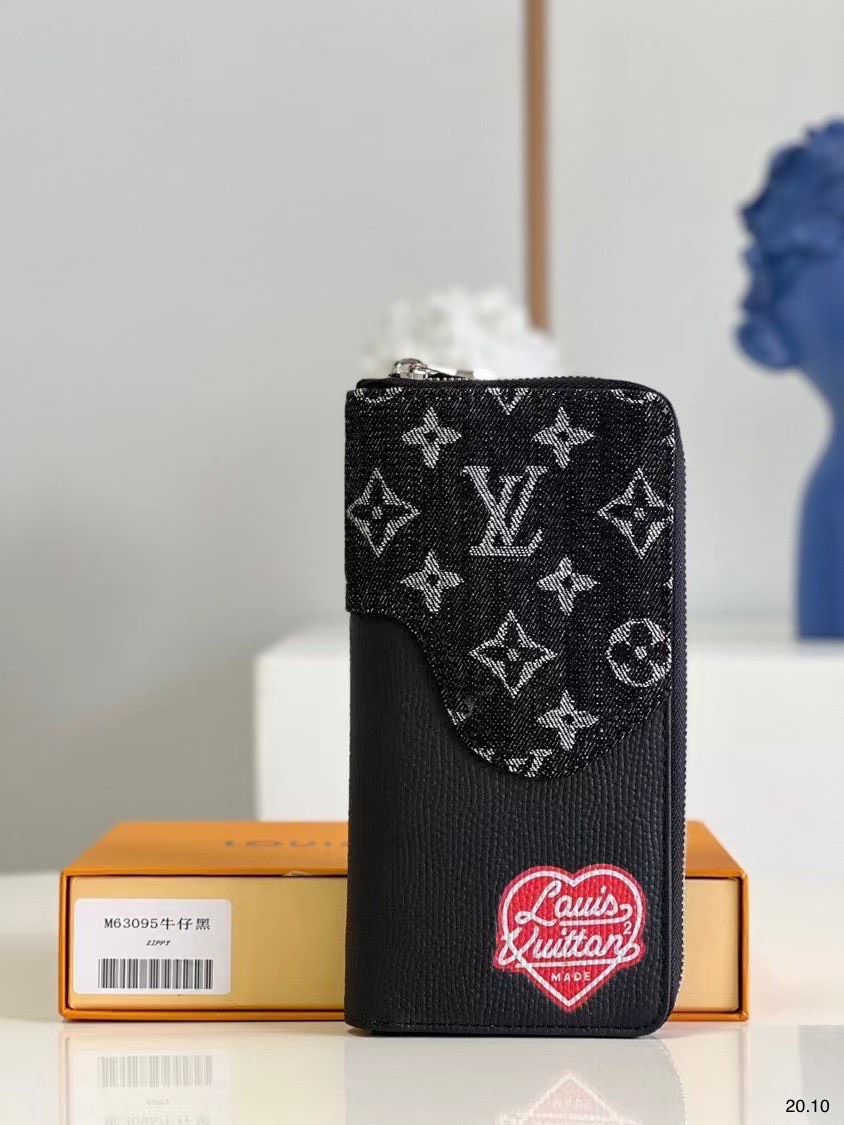 Ví nam Louis Vuitton siêu cấp VNSC2049 z3004256839539 8772322fff79d0ff4fb27d37e1f5d93d 510x680 - Ví nam Louis Vuitton siêu cấp VNSC2049