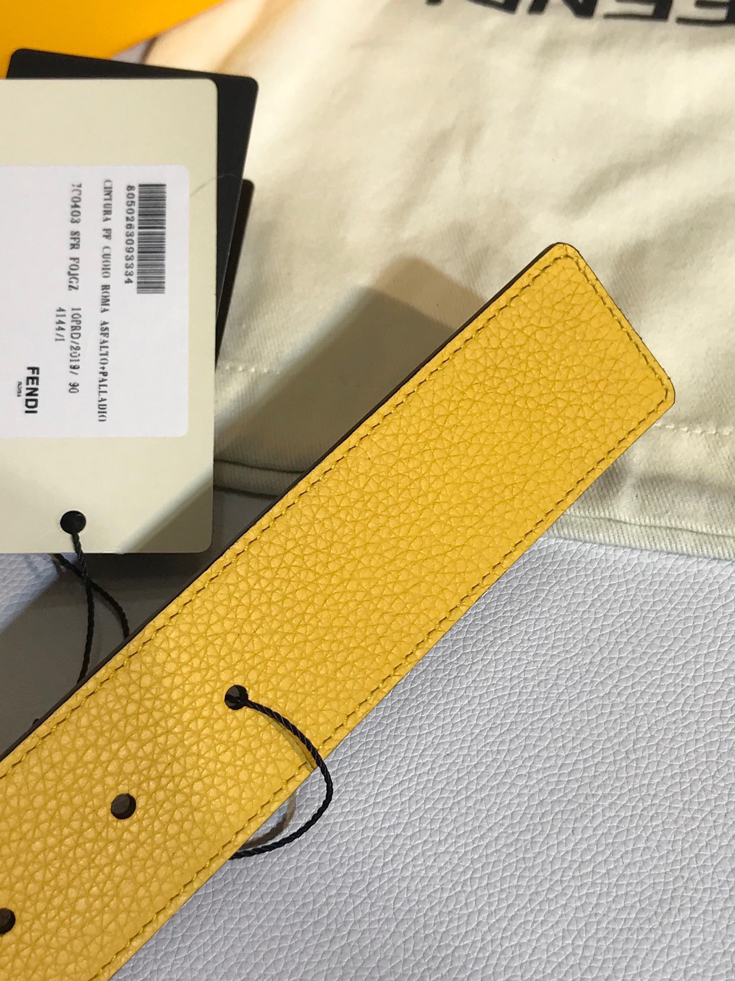 Thắt lưng nam FenDi siêu cấp TLNSC2085 z3032607304491 a17a9be495f1d6420e54fc5a34083614 510x680 - Thắt lưng nam FenDi siêu cấp TLNSC2085