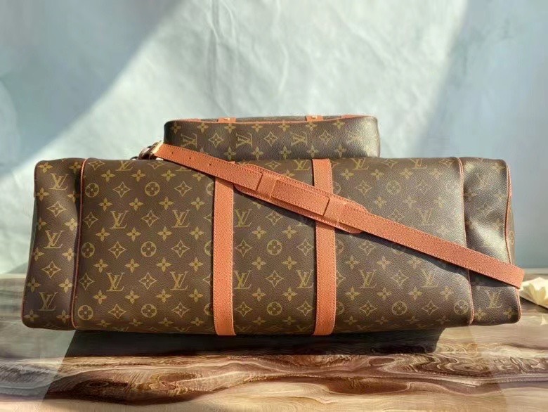 Túi xách nam Louis Vuitton Siêu Cấp TXNLV2094 z3052673389517 f2fcddbeeeb3c5295f7161b355da0a05 510x383 - Túi xách nam Louis Vuitton Siêu Cấp TXNLV2094