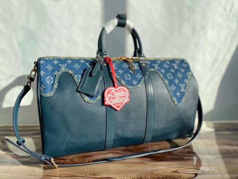 Túi xách nam Louis Vuitton Siêu Cấp TXNLV2095 z3052673671893 08b4753b49daf82b4fe1a216d5e38b80 510x383 - Túi xách nam Louis Vuitton Siêu Cấp TXNLV2095
