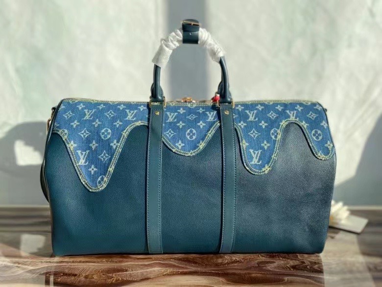 Túi xách nam Louis Vuitton Siêu Cấp TXNLV2095 z3052673675911 2568eddf5e8de25d284e3d8fe1e0f6f1 510x383 - Túi xách nam Louis Vuitton Siêu Cấp TXNLV2095