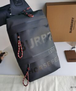 Túi xách nam Burberry Siêu Cấp TXNSC2114 z3083043665958 1ceecd39271e661a4c39b3447c76945e 247x296 - Túi xách nam Burberry Siêu Cấp TXNSC2114