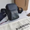 z3089088052887 e779a759a76ea7ce03737edcc17ca92a 100x100 - Túi xách nam Burberry Siêu Cấp TXNSC2121