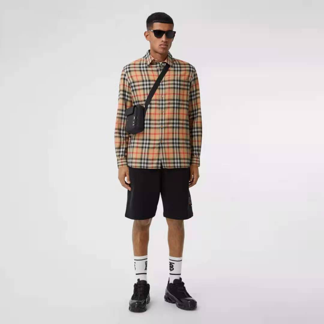 Túi xách nam Burberry Siêu Cấp TXNSC2122 z3089088098003 38443fc4bb9b3580ae3fc1e029e3d152 510x510 - Túi xách nam Burberry Siêu Cấp TXNSC2122