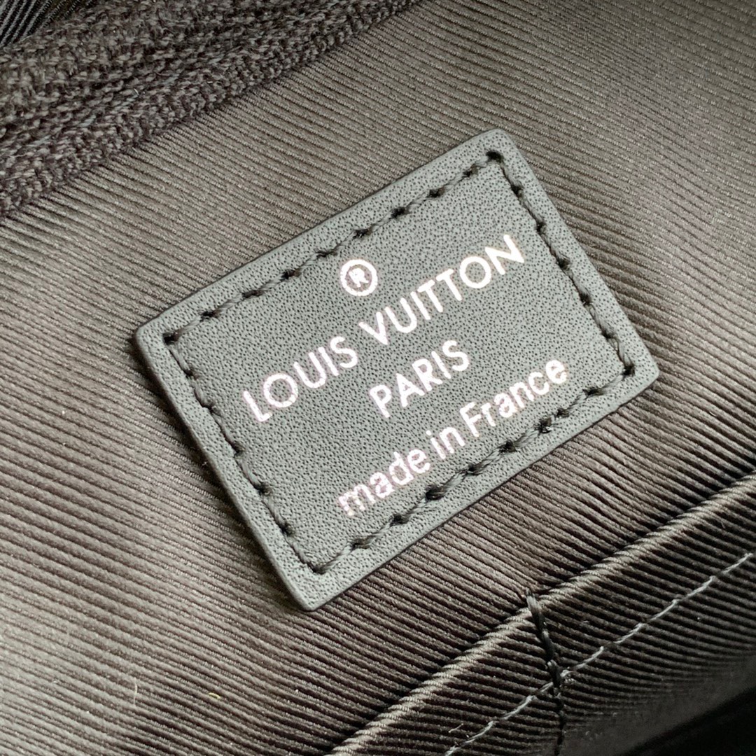 Túi xách nam Louis Vuitton Siêu Cấp TXNLV2141 z3165004195529 ba8f4b4de073d35f571435b771b6cb3b 510x510 - Túi xách nam Louis Vuitton Siêu Cấp TXNLV2141