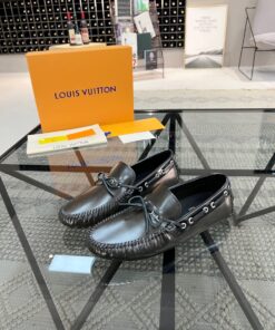 Giày Nam Louis Vuitton Siêu Cấp GNLV2166 z3186582226324 968b428cd95860747ec1aef94286002d 247x296 - Giày Nam Louis Vuitton Siêu Cấp GNLV2166