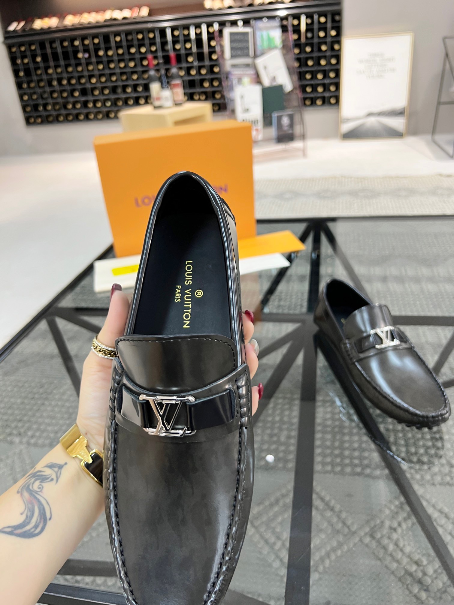 Giày Nam Louis Vuitton Siêu Cấp GNLV2167 z3186582823007 8c79a6cc98a057532a40209b8738f09f 510x680 - Giày Nam Louis Vuitton Siêu Cấp GNLV2167