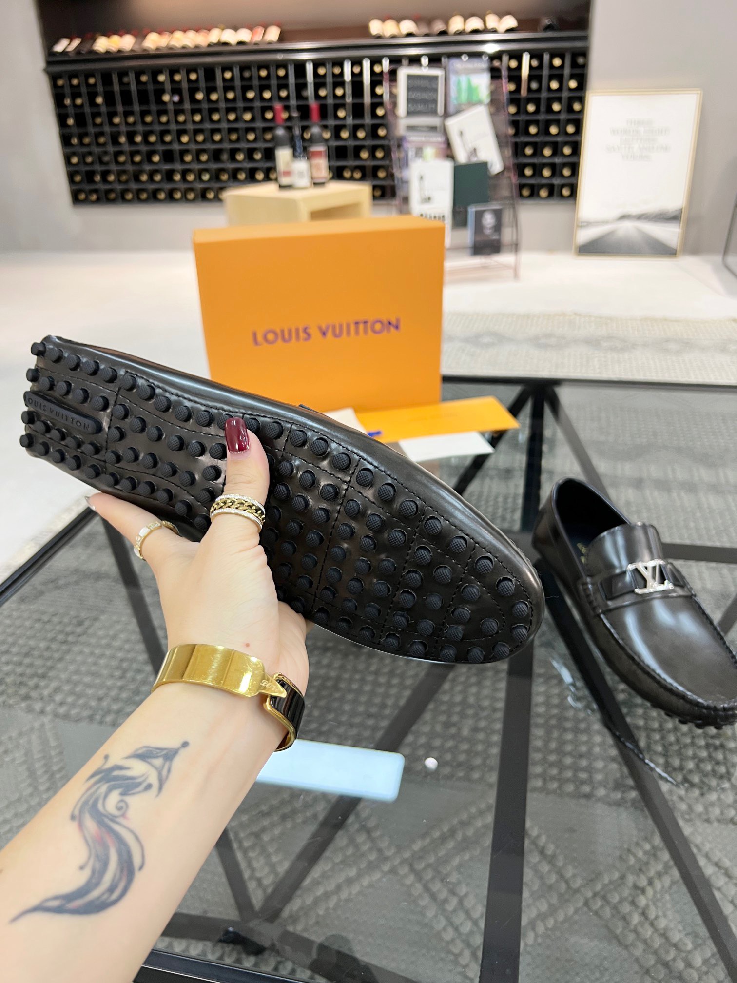 Giày Nam Louis Vuitton Siêu Cấp GNLV2167 z3186582851172 96a8e2d23076a27c82cb8685a8b100df 510x680 - Giày Nam Louis Vuitton Siêu Cấp GNLV2167