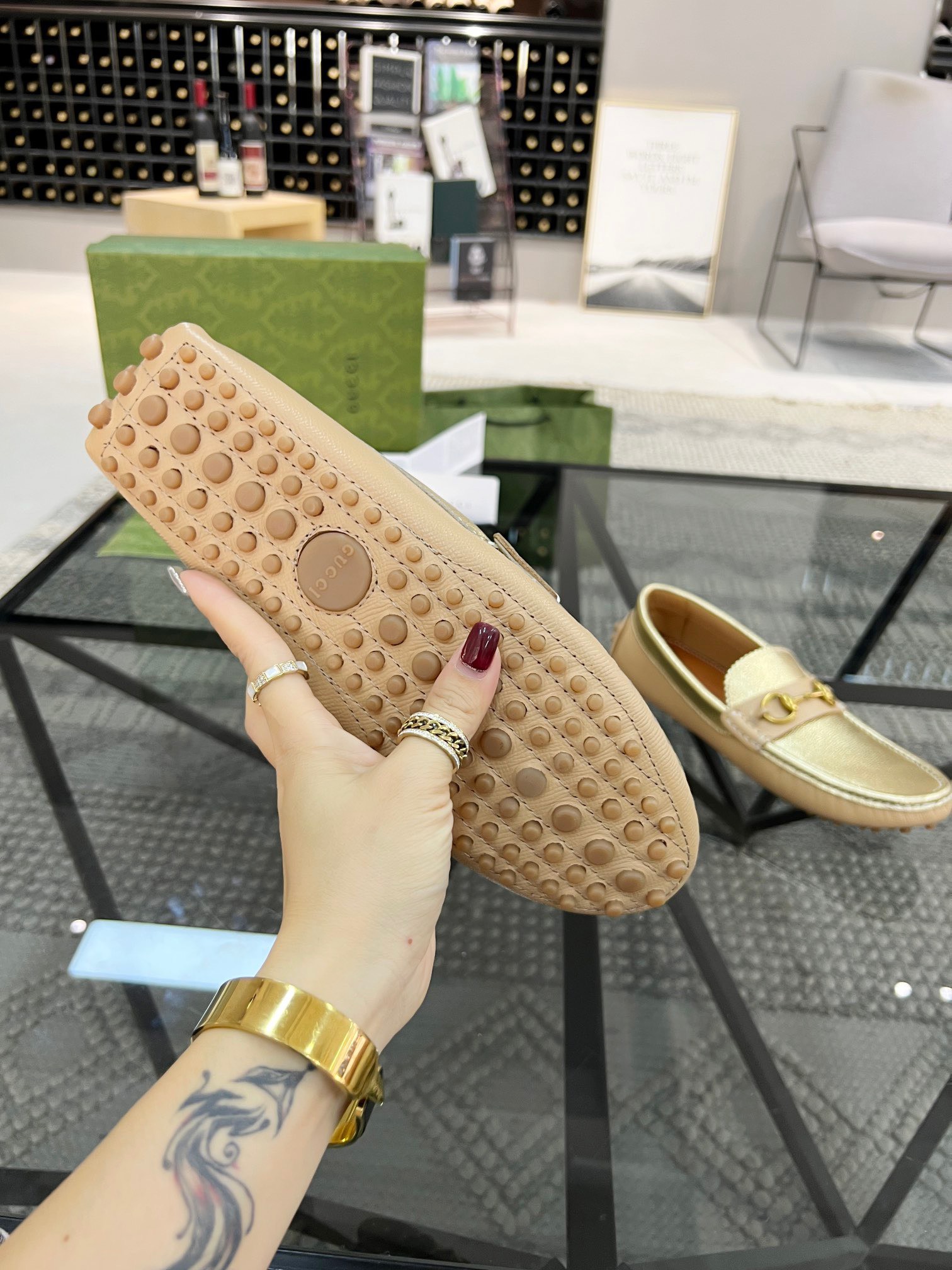 Giày Nam Gucci Siêu Cấp GNGC2175 z3186591782443 109af6d14655e3b889e7ad917aa6f43a 510x680 - Giày Nam Gucci Siêu Cấp GNGC2175