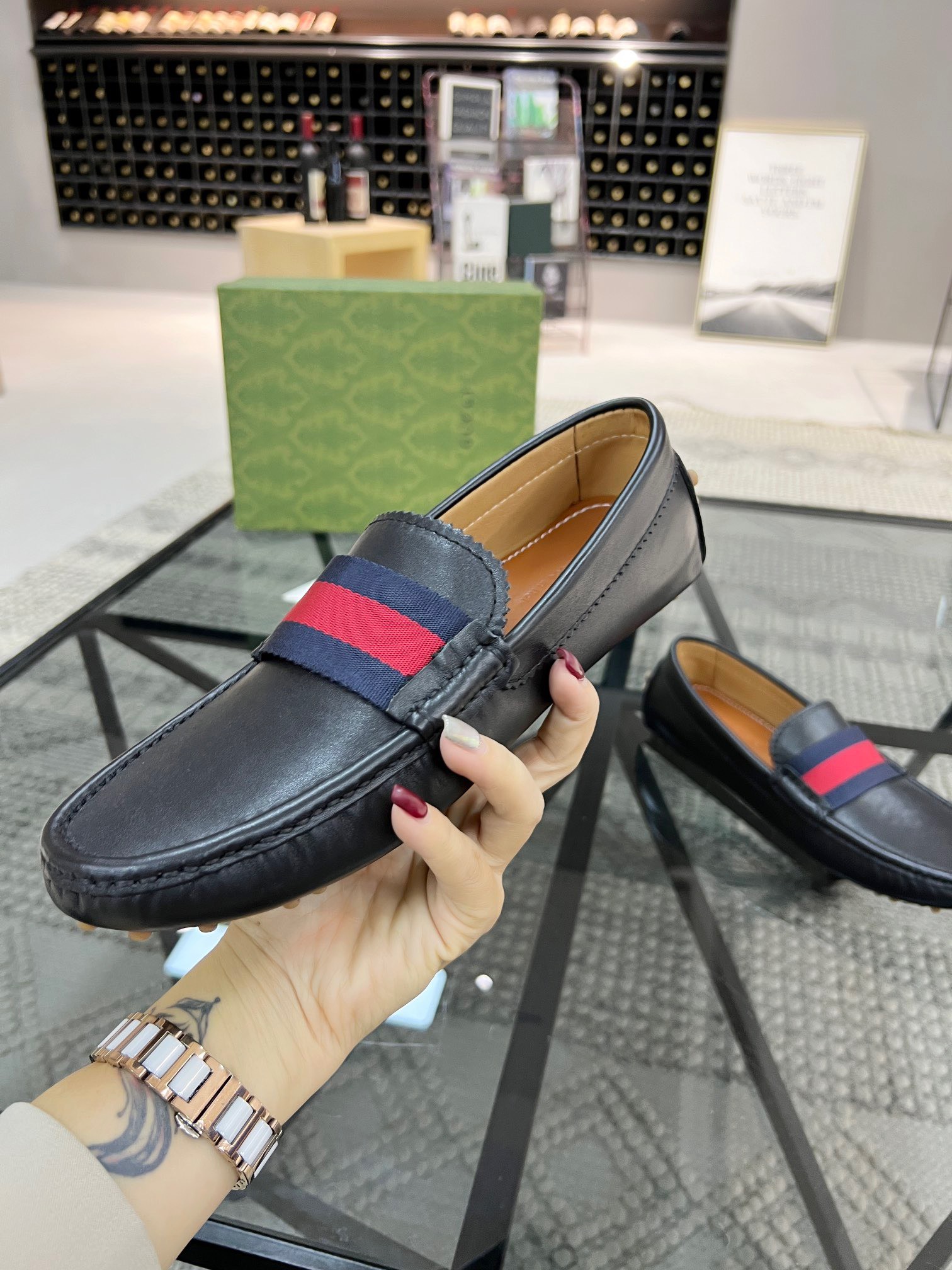 Giày Nam Gucci Siêu Cấp GNGC2178 z3186593990882 b2dd98001c59954995b39e2e77966318 510x680 - Giày Nam Gucci Siêu Cấp GNGC2178