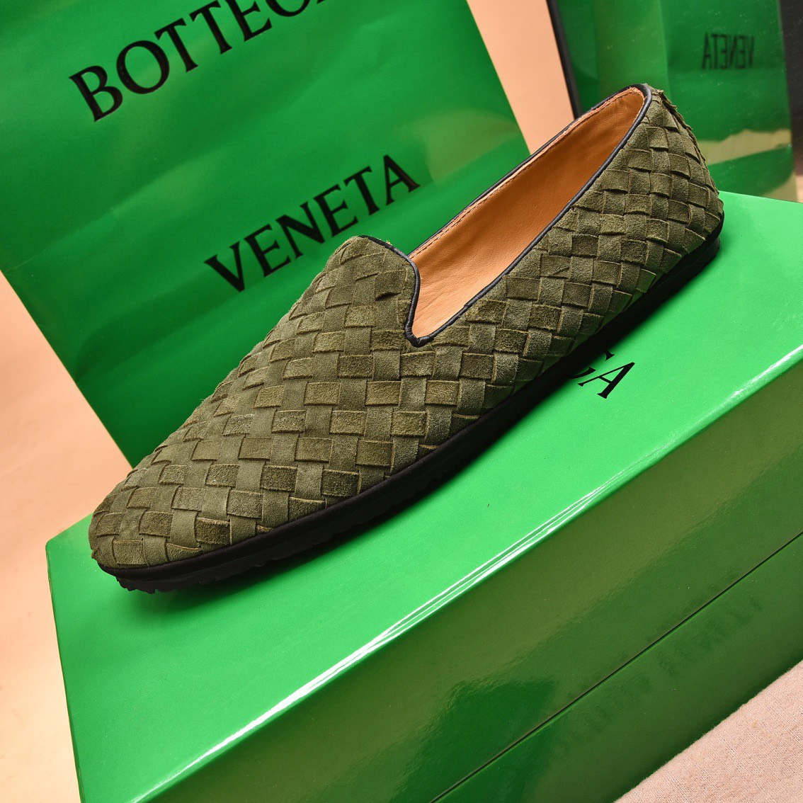 Giày nam Bottega Veneta siêu cấp MSSC2210 z3204390547360 cb85c6a245e49faa6b0a2e9e5d620523 510x510 - Giày nam Bottega Veneta siêu cấp MSSC2210