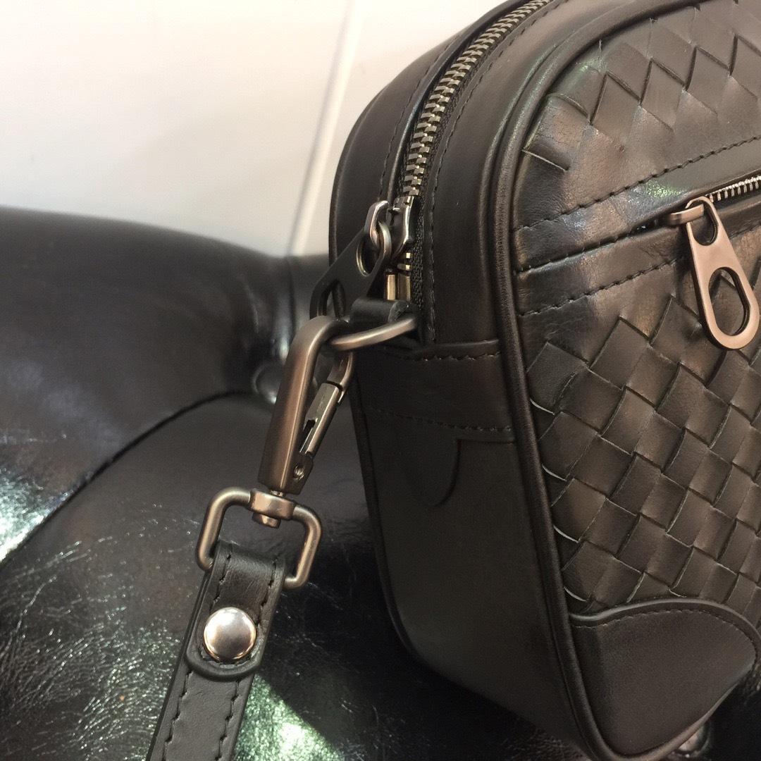 Ví nam Bottega Veneta Siêu Cấp VNSC2219 z3213039627807 b9adc01d15d105f8f78d69f4c82899ae 510x510 - Ví nam Bottega Veneta Siêu Cấp VNSC2219