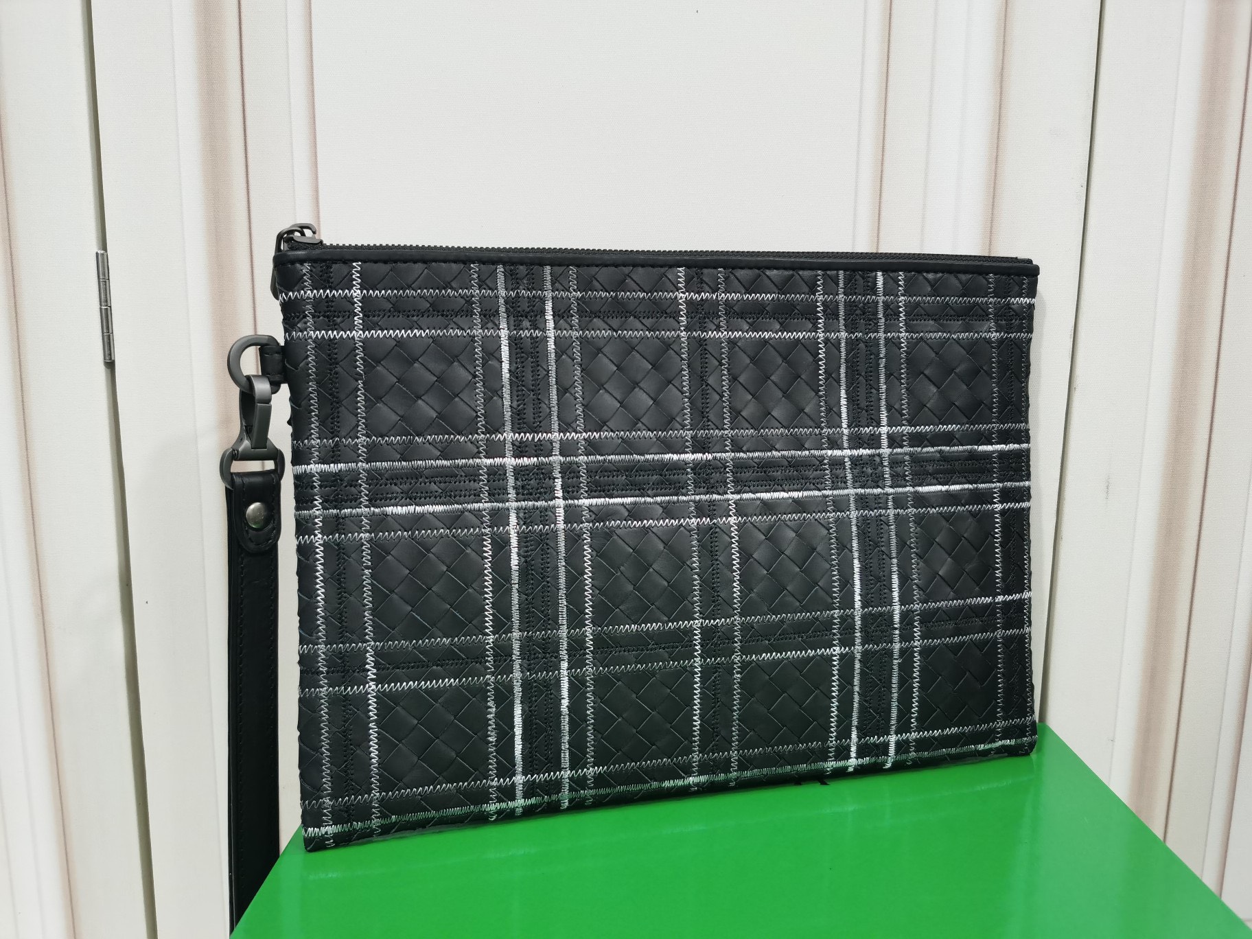 Ví nam Bottega Veneta Siêu Cấp VNSC2220 z3213040041860 0a165124526d826f4521df7a45c95296 510x383 - Ví nam Bottega Veneta Siêu Cấp VNSC2220