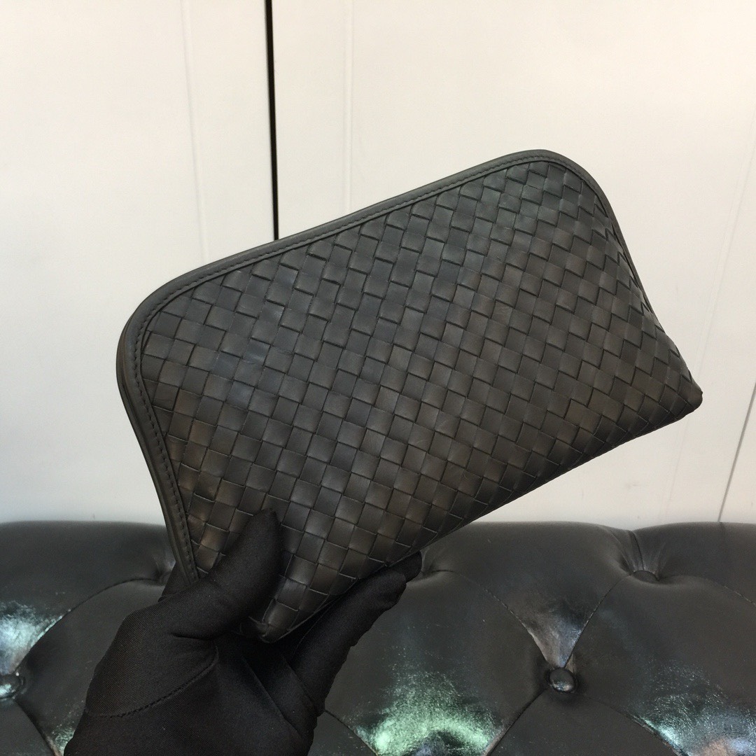 Ví nam Bottega Veneta Siêu Cấp VNSC2222 z3213041027096 e1becb00caa75969aad46ccbe2410229 510x510 - Ví nam Bottega Veneta Siêu Cấp VNSC2222