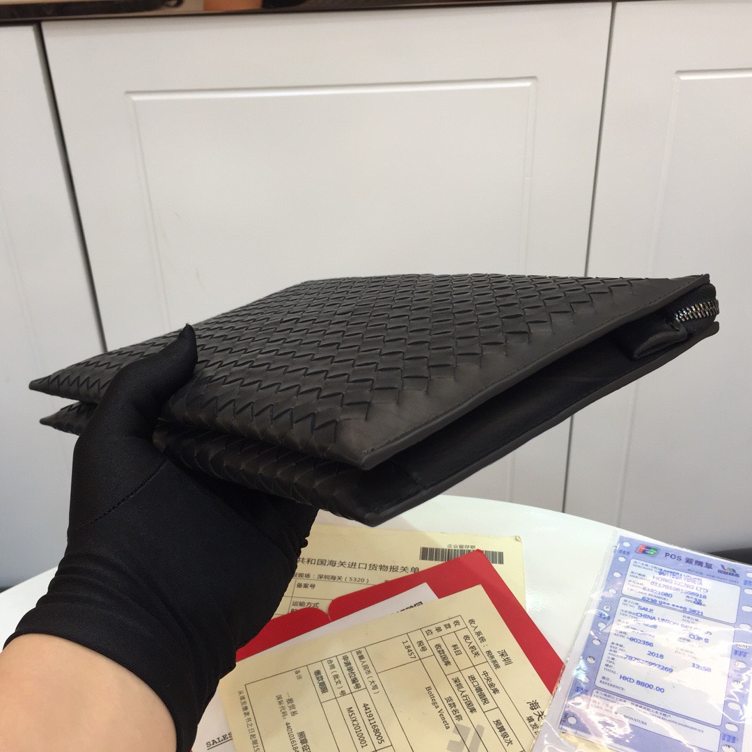 Ví nam Bottega Veneta Siêu Cấp VNSC2225 z3213042747010 124b217e77505ad16ec9d9f7e110ec24 510x510 - Ví nam Bottega Veneta Siêu Cấp VNSC2225