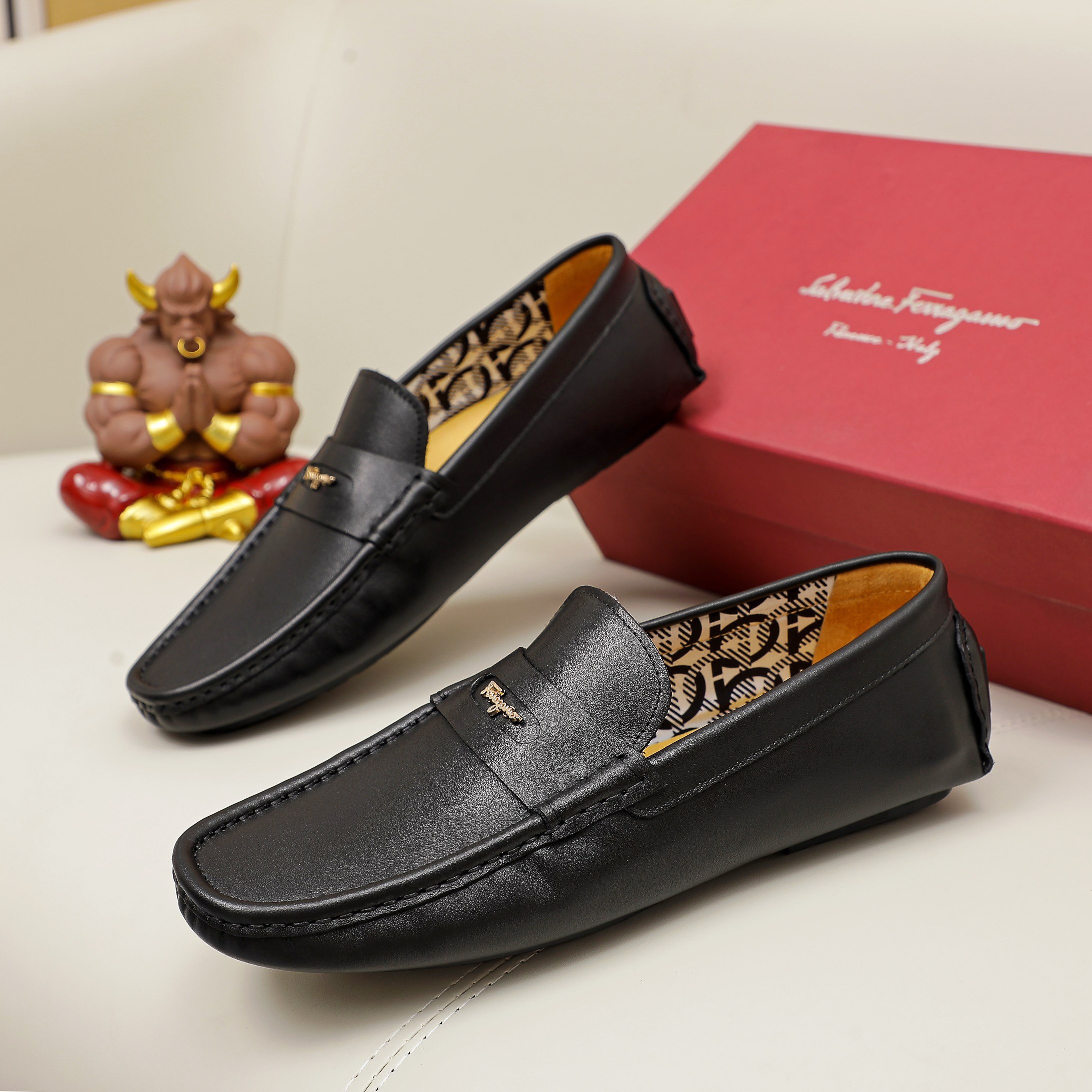 Giày nam Salvatore Ferragamo siêu cấp GNSC2251 z3230905088365 c4e54574781946b538301530bd921fb5 1 510x510 - Giày nam Salvatore Ferragamo siêu cấp GNSC2251