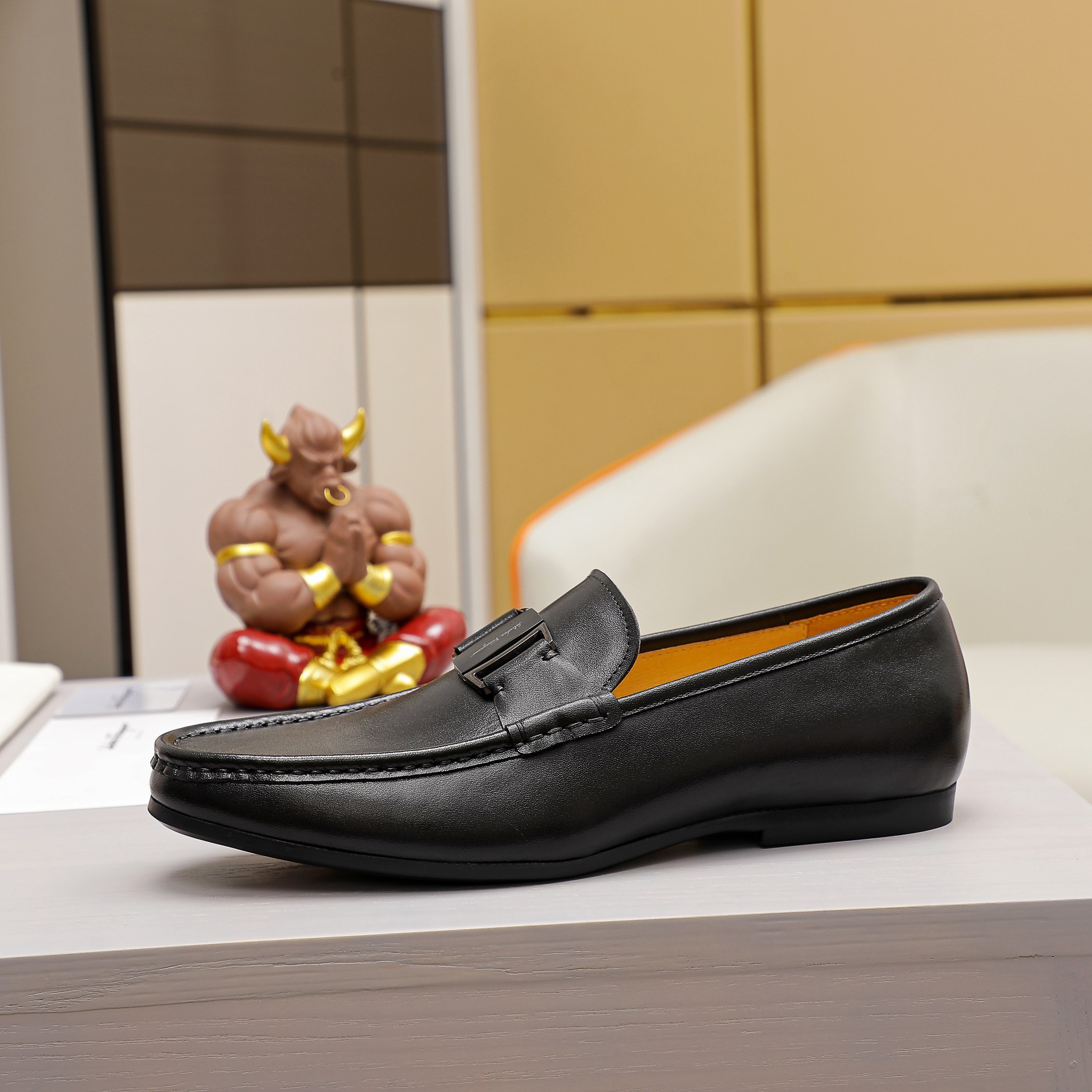 Giày nam Salvatore Ferragamo siêu cấp GNSC2253 z3230905353561 5cd59266881883d6d53cfe3a10ac9188 510x510 - Giày nam Salvatore Ferragamo siêu cấp GNSC2253