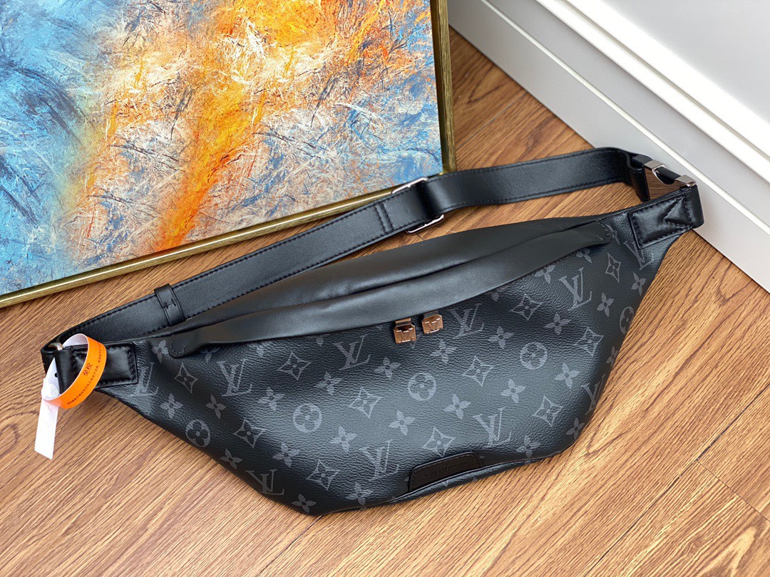 Túi xách nam Louis Vuitton Siêu Cấp TXNLV2294 z3258326823010 99d2cfd35ca606b94a9997f0cf1217d9 510x383 - Túi xách nam Louis Vuitton Siêu Cấp TXNLV2294
