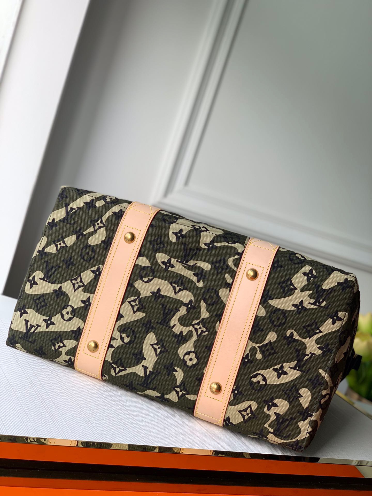 Túi xách nam Louis Vuitton Siêu Cấp TXNLV2315 z3272072448420 0f3edd85b4b3077f3d7a985062b928cd 510x680 - Túi xách nam Louis Vuitton Siêu Cấp TXNLV2315