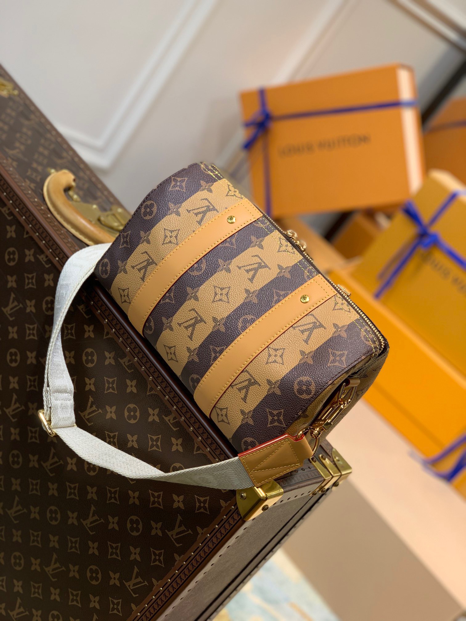 Túi xách nam Louis Vuitton Siêu Cấp TXNLV2324 z3280311481290 75e3be943cd7989dde311f809435178a 510x680 - Túi xách nam Louis Vuitton Siêu Cấp TXNLV2324
